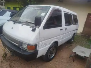 Nissan Largo 1987 Van (Used)