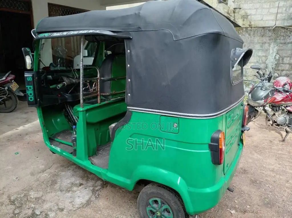 TVS King 2016 Three Wheel (Used)