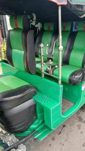 Bajaj 4 Stroke 2013 Three Wheel (Used)