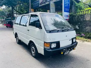Nissan Vanette 1993 Van (Used)