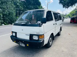Nissan Vanette 1993 Van (Used)
