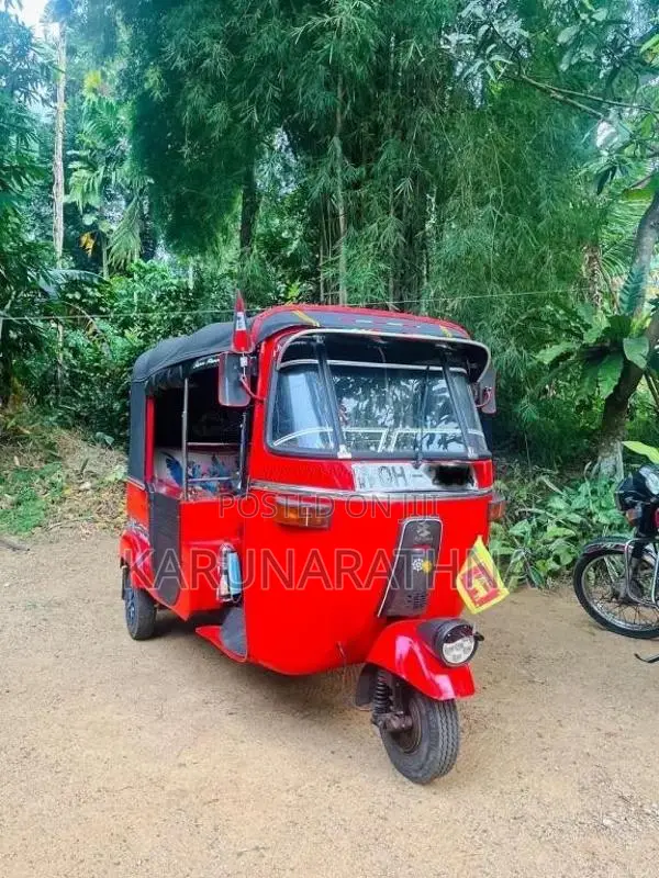 Bajaj 2 stroke 2006 Three Wheel (Used)