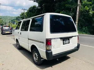 Nissan Vanette 1993 Van (Used)