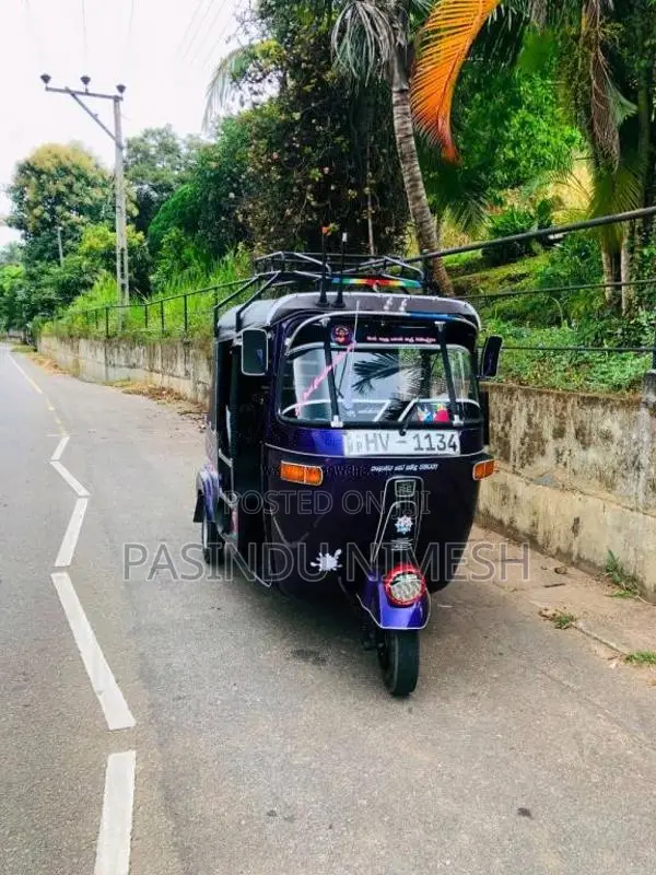 Bajaj RE 2004 Three Wheel (Used)