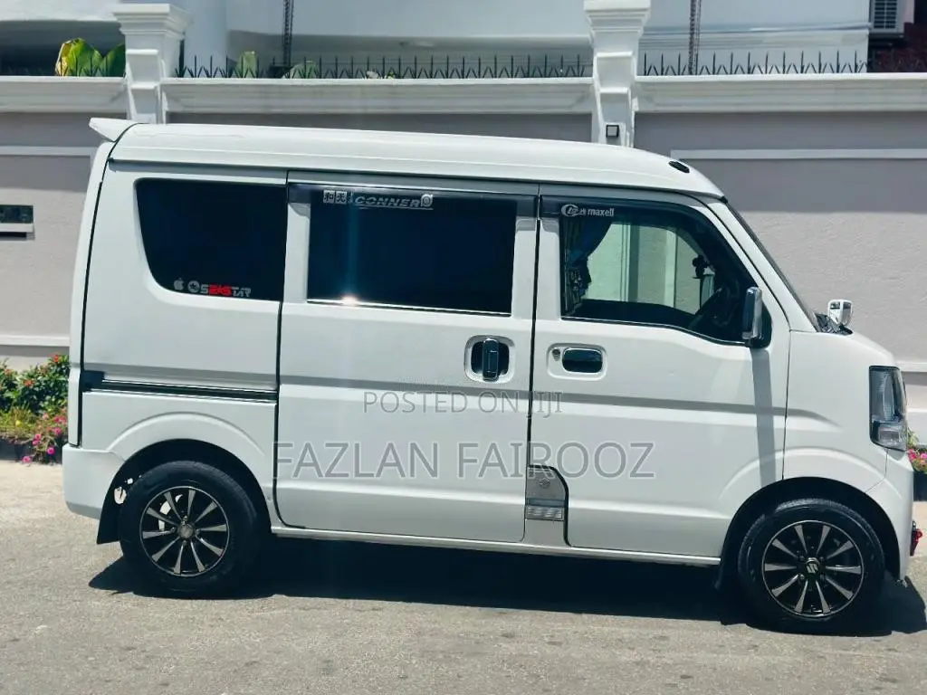 Suzuki Every 2015 Van (Used)
