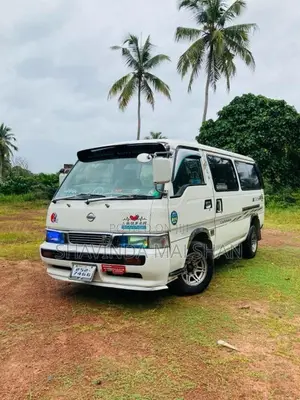 Nissan Caravan 1993 Van (Used)