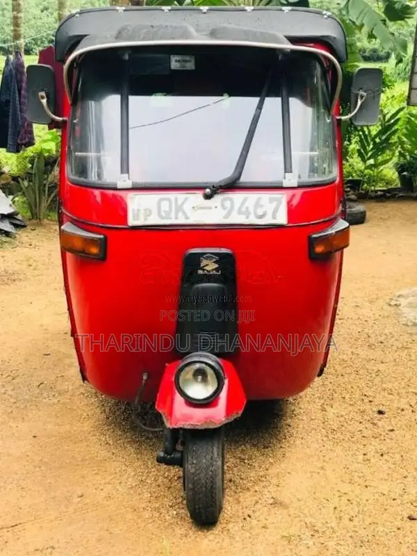 Bajaj 4 Stroke 2007 Three Wheel (Used)