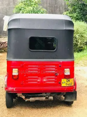Bajaj 4 Stroke 2007 Three Wheel (Used)
