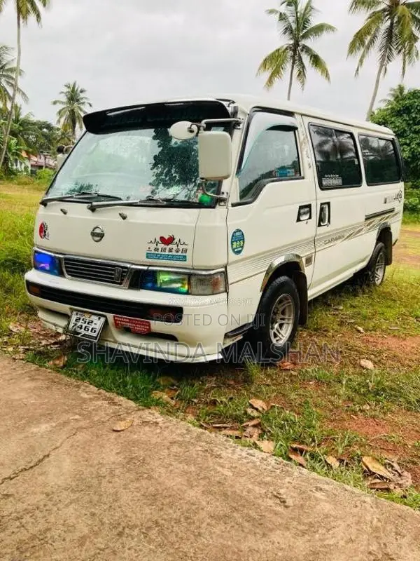 Nissan Caravan 1993 Van (Used)