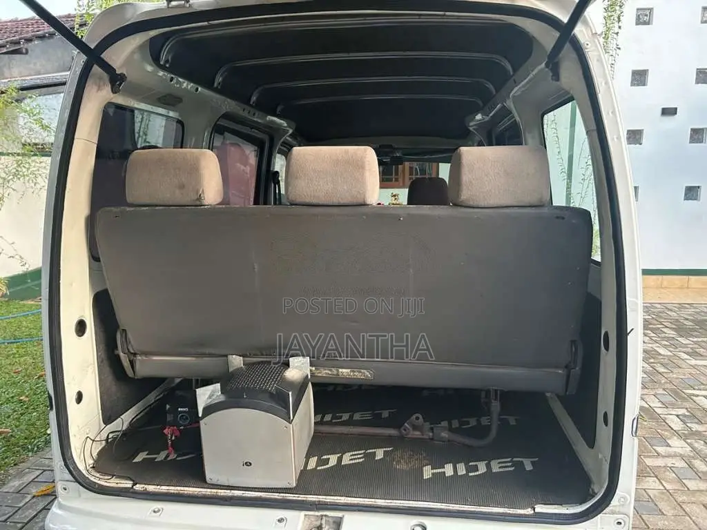 Daihatsu Hijet 2007 Van (Used)