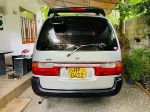 Nissan Serena Turbo 2003 Van (Used)