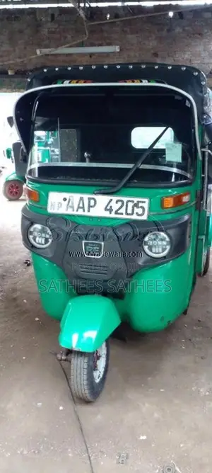 Bajaj RE 205 2012 Three Wheel (Used)