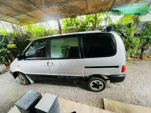 Nissan Serena Turbo 2003 Van (Used)