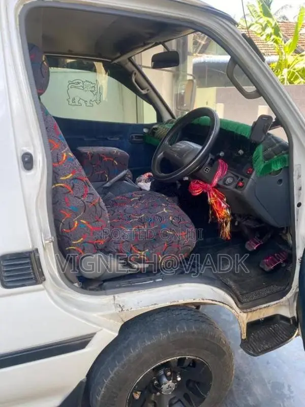 Toyota HIACE LH103 1994 Van (Used)