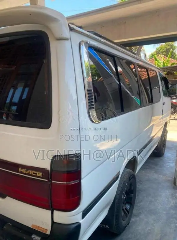 Toyota HIACE LH103 1994 Van (Used)