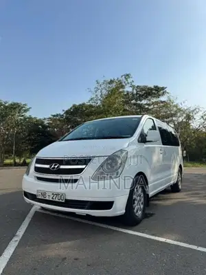 Hyundai H1 2011 Van (Used)