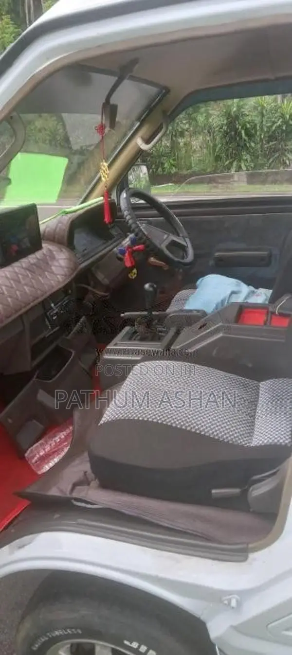 Nissan Vanette Vx 1993 Van (Used)