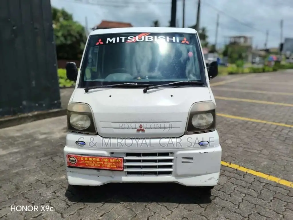 Mitsubishi MiniCab 1993 Van (Used)