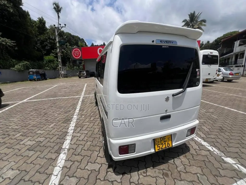 Suzuki Every 2011 Van (Used)