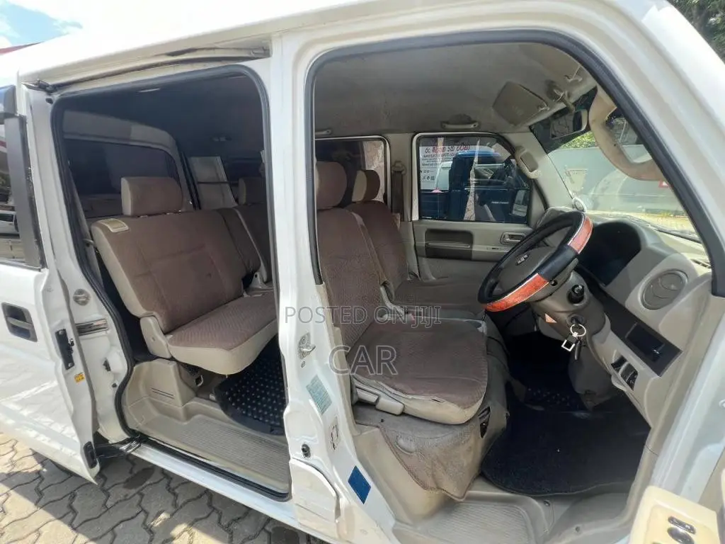 Suzuki Every 2011 Van (Used)