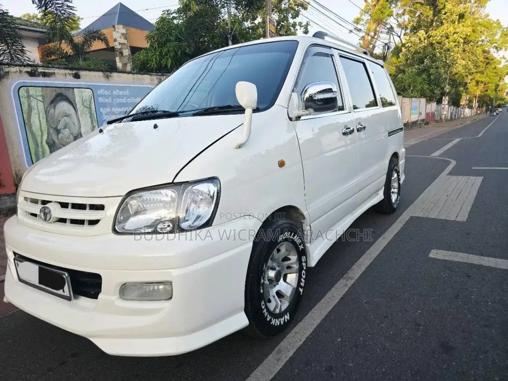 Toyota Noah Townace Cr41 2001 Van (Used)