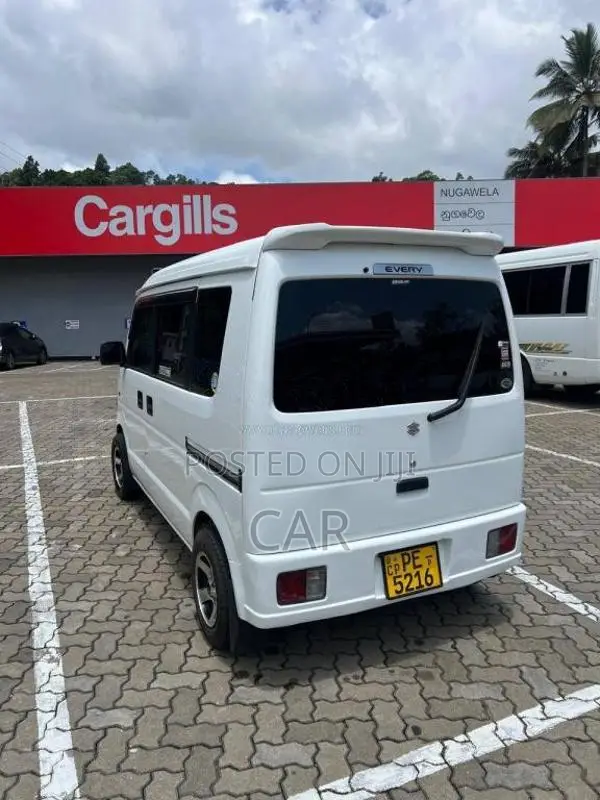 Suzuki Every 2011 Van (Used)