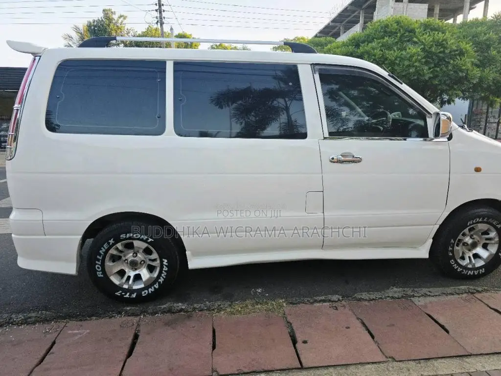 Toyota Noah Townace Cr41 2001 Van (Used)