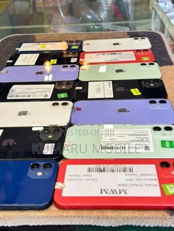 Apple iPhone 12 128GB (Used)