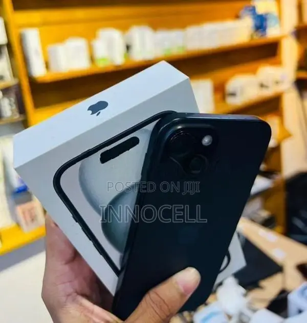 Apple iPhone 15 128GB (Used)