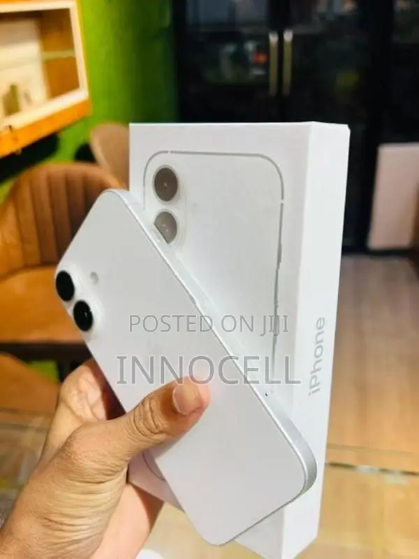 Apple iPhone 16 128GB (Used)