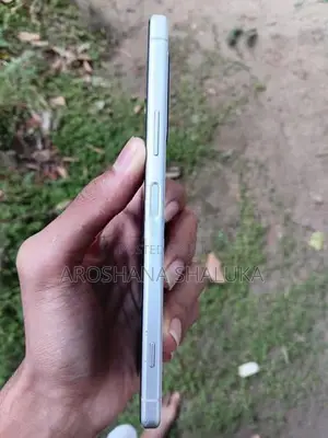 Sony Xperia 1 II 5G (Used)