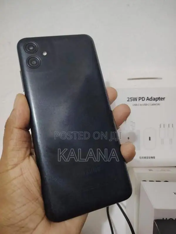 Samsung Galaxy A04e 64GB (Used)