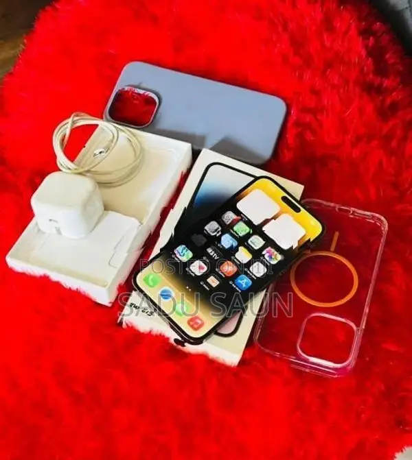 Apple iPhone 14 Pro Max 128GB (Used)
