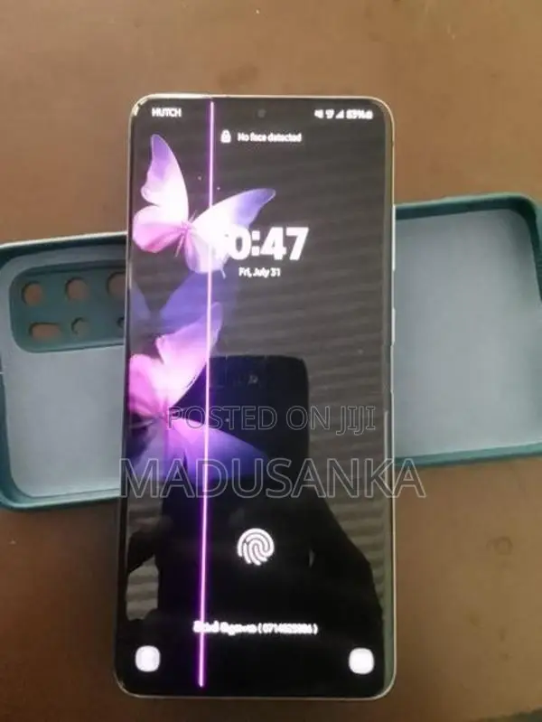 Samsung Galaxy S20+ (Used)