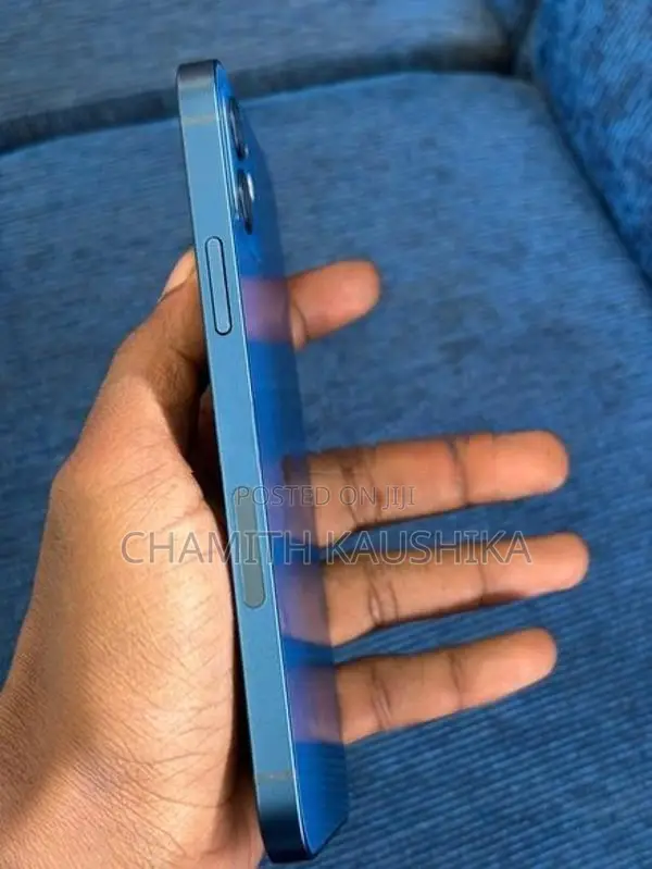 Apple iPhone 12 (Used)