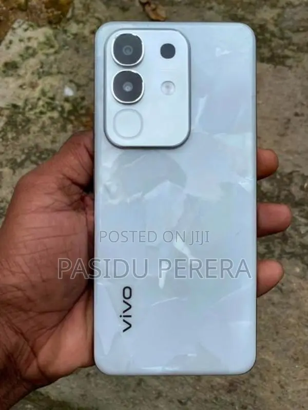 Vivo Y29 (Used)