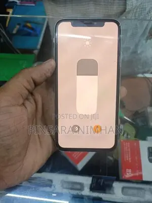 Apple iPhone X (Used)