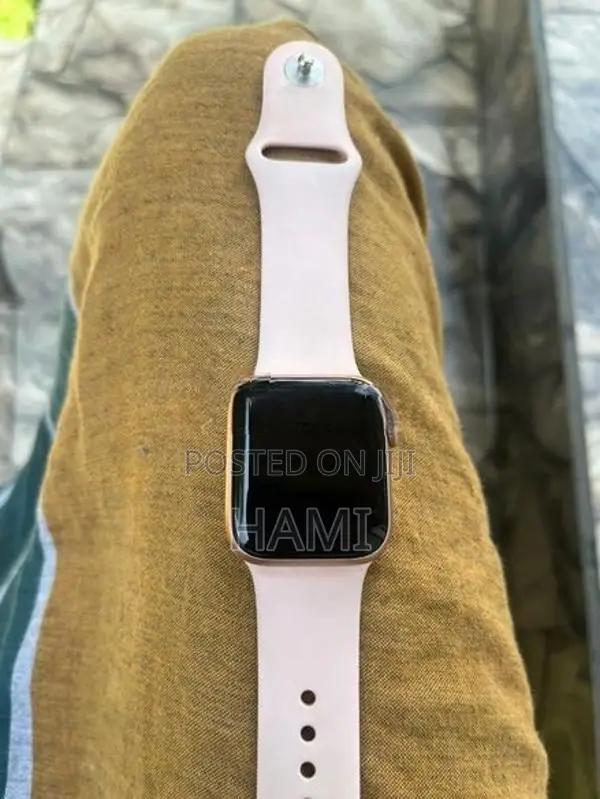 Apple Watch Series 6 40 mm rose gold