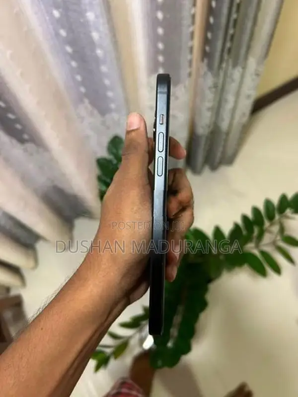 Apple iPhone 15 Plus 128GB (Used)