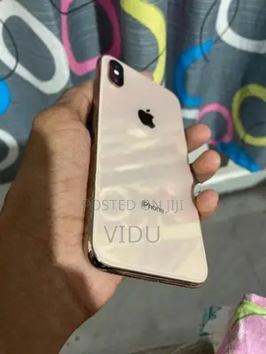 Apple iPhone XS (Used)