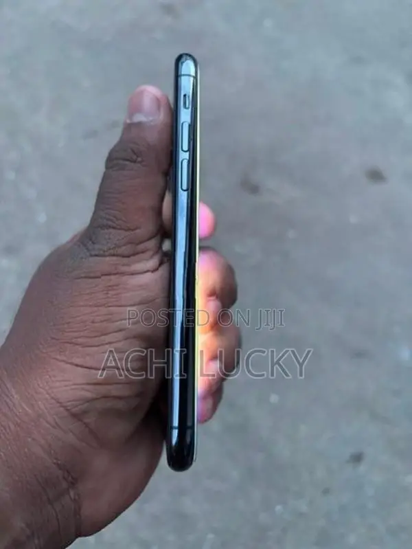 Apple iPhone 11 Pro (Used)