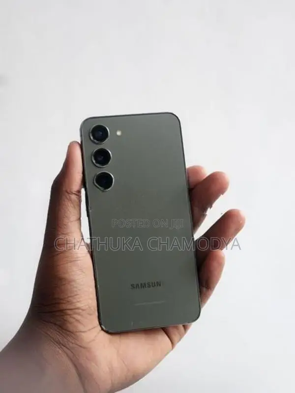 Samsung Galaxy S23 (Used)