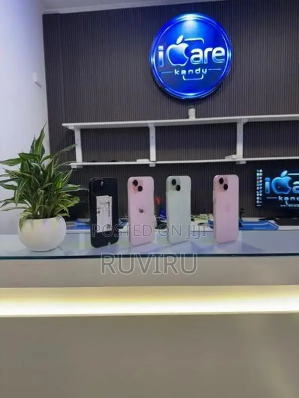 Apple iPhone 15 (Used)