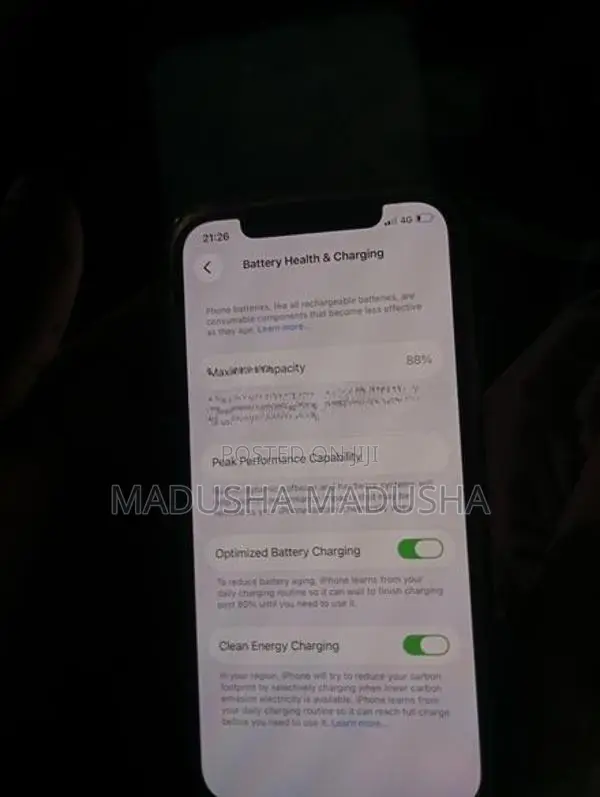 Apple iPhone 12 (Used)