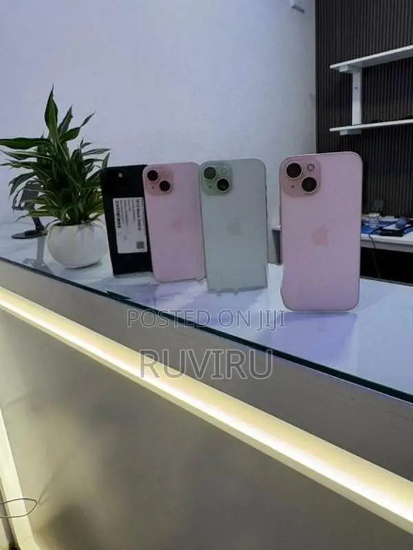 Apple iPhone 15 (Used)