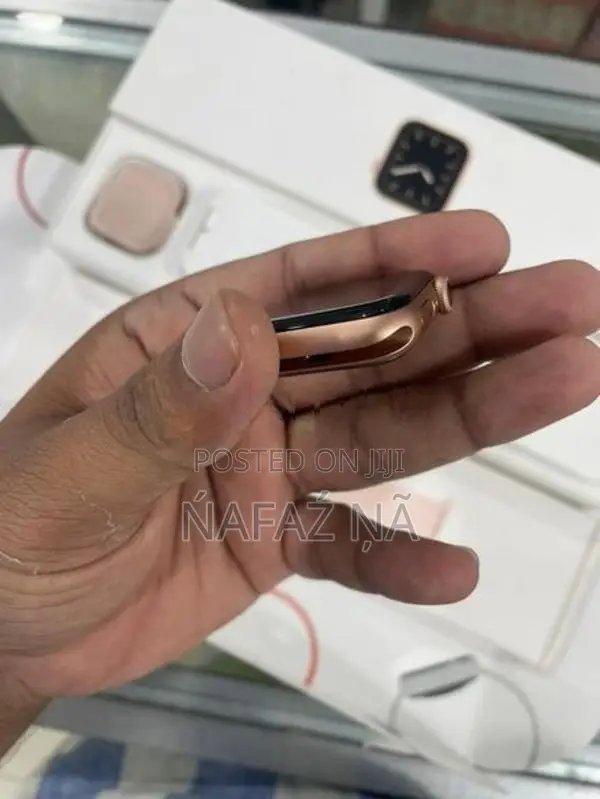 Apple iWatch Series 5