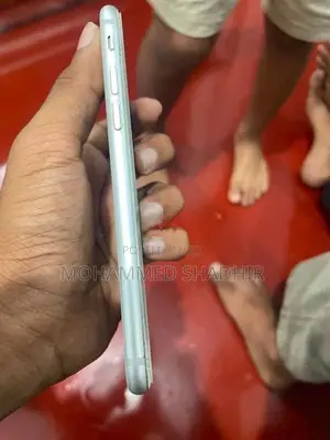 Apple iPhone 8 (Used)