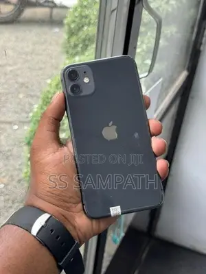 Apple iPhone 11 128GB (Used)