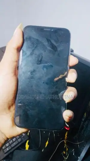 Apple iPhone XS (Used)