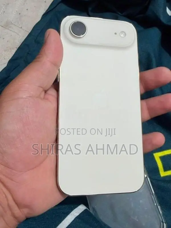 Apple iPhone 17 Air (Used)